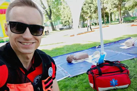 Czy ratownik KPP może prowadzić szkolenia z pierwszej pomocy? Sprawdź wymagania.